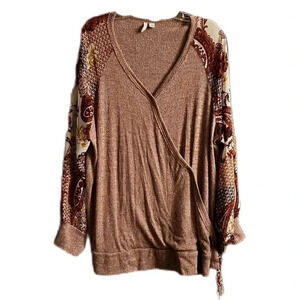 EST.1946 long sleeve top size 22/24W